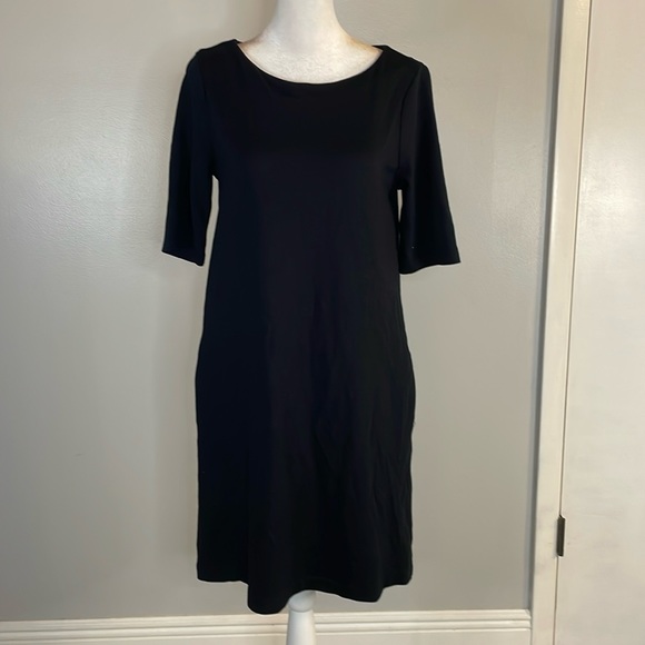 [Adrienne Vittadini] Black Stretchy Basic Dress - Size 0 - Picture 1 of 4